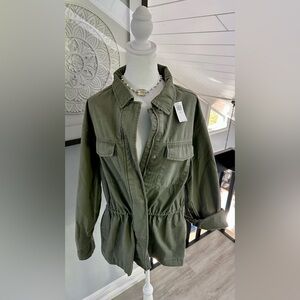 💚 Old Navy Utility Jacket